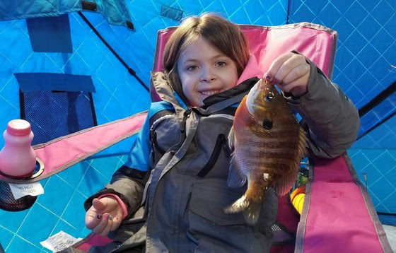 Minnesotans fish free with kids this weekend