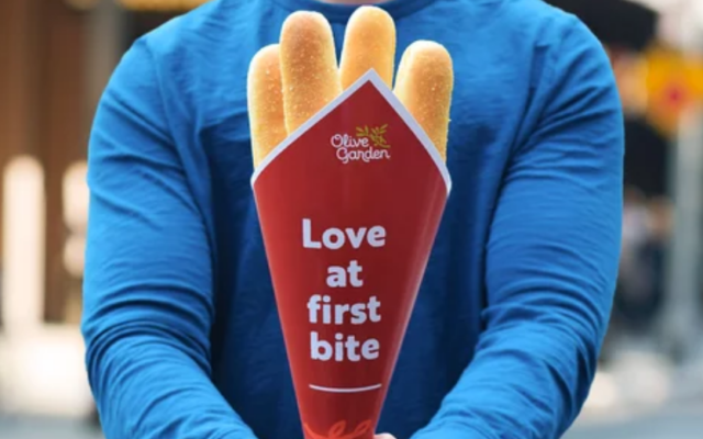 You Can Pick Up a Bouquet of Olive Garden Breadsticks for Valentine’s Day This Year